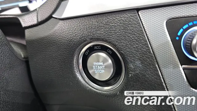 Genesis G80 2016 thumb 9
