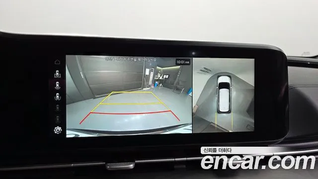 Kia Carnival 2021 thumb 2