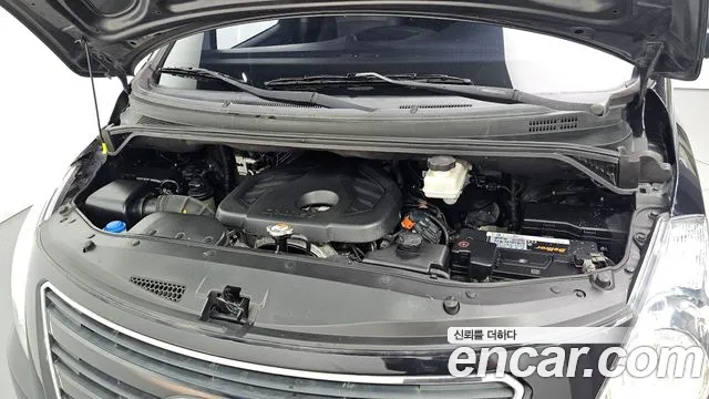 Hyundai Staria 2016 thumb 5