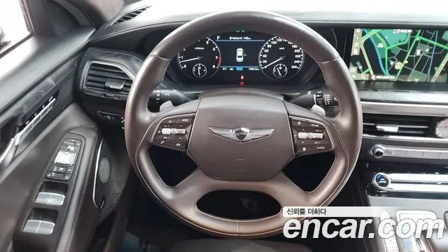 Genesis G90 2018 thumb 6