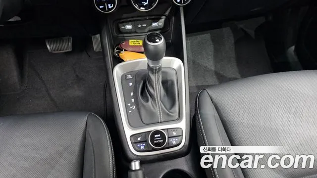 Hyundai Venue 2021 thumb 10