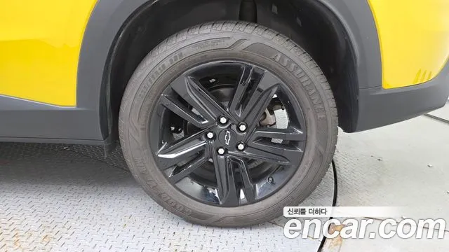 Chevrolet Tracker 2023 thumb 4