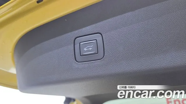 Chevrolet Tracker 2023 thumb 2