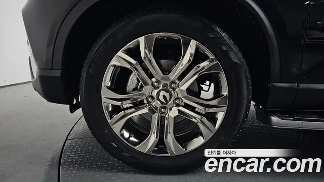 KGM Rexton 2019 thumb 3