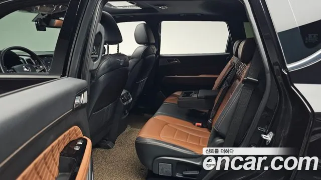 KGM Rexton 2019 thumb 9