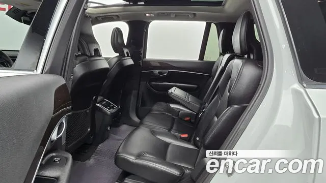 Volvo XC90 2018 thumb 5