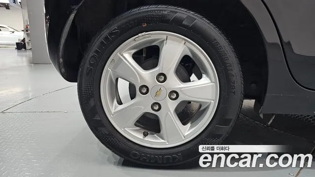 Chevrolet Spark 2017 thumb 6