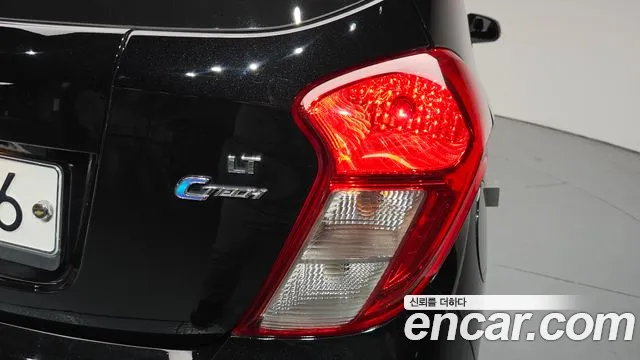 Chevrolet Spark 2017 thumb 8
