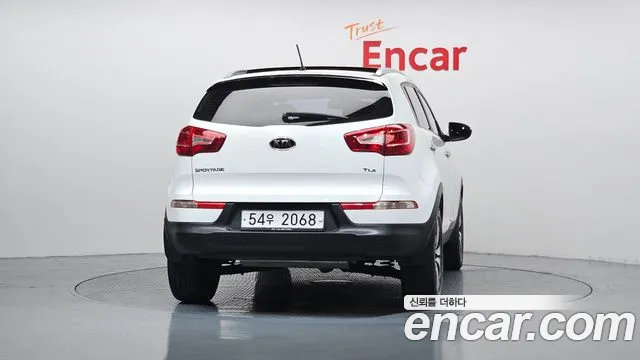Kia R 2012 thumb 7