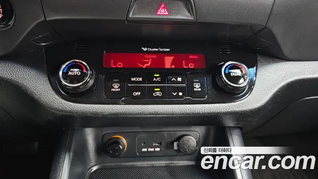 Kia R 2012 thumb 2