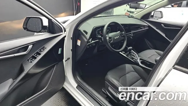 Kia Niro 2022 thumb 7