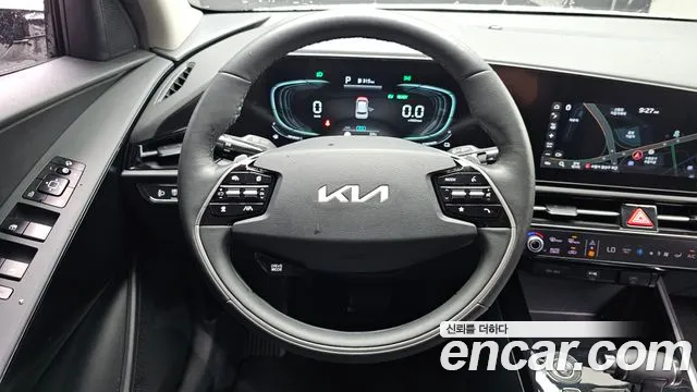 Kia Niro 2022 thumb 2
