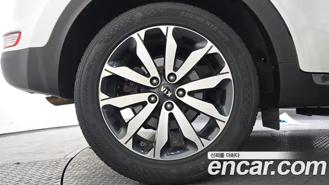 Kia Sportage 2015 thumb 8