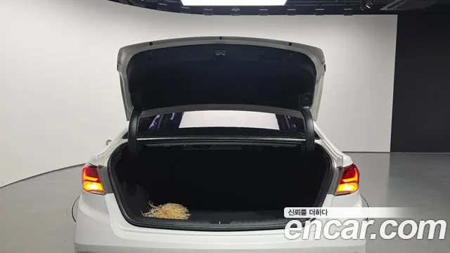 Hyundai Sonata 2017 thumb 10