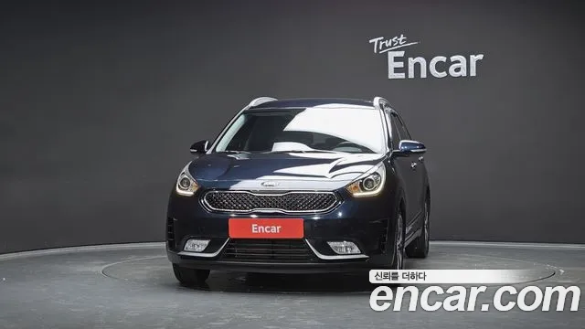 Kia Niro 2017 thumb 8