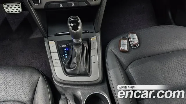 Hyundai AD 2017 thumb 4