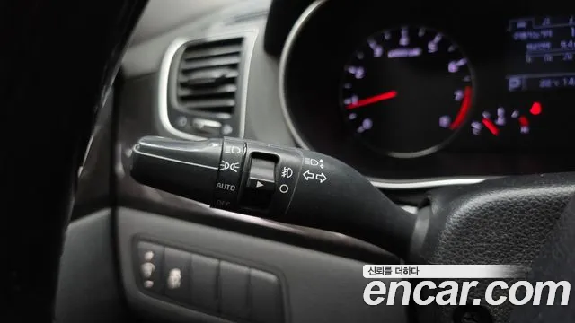 Kia K7 2013 thumb 12
