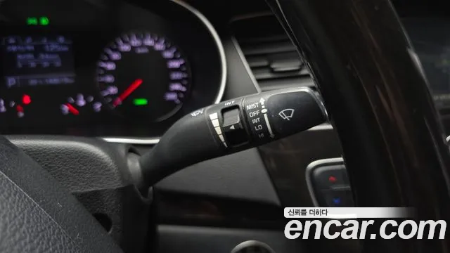 Kia K7 2013 thumb 11