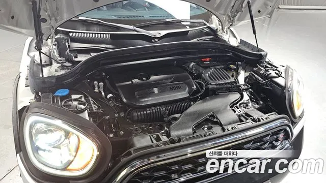 Mini Cooper 2020 thumb 3