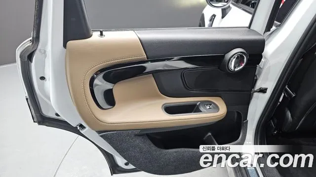 Mini Cooper 2020 thumb 12
