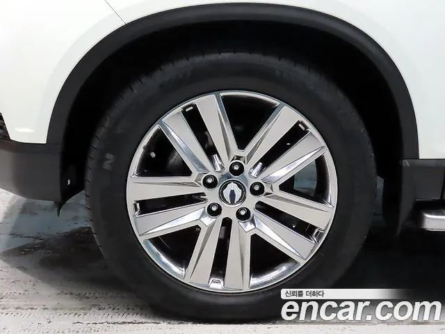 KGM Rexton 2020 thumb 9