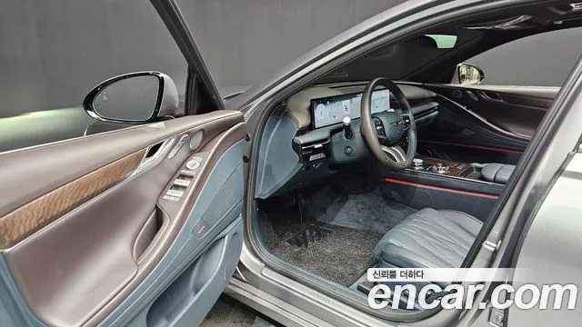 Genesis G80 2024 thumb 10