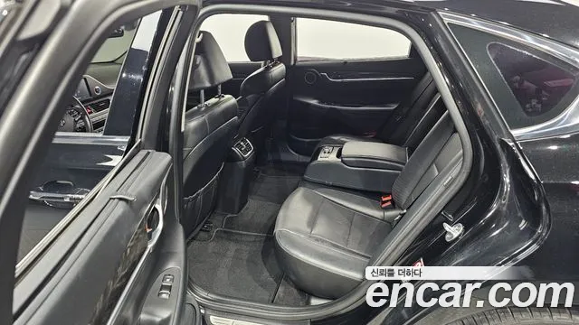 Hyundai Grandeur 2017 thumb 11