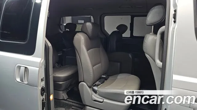 Hyundai Staria 2009 thumb 9