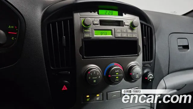 Hyundai Staria 2009 thumb 6