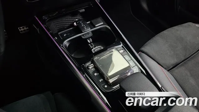 Mercedes-Benz GLB 2021 thumb 10