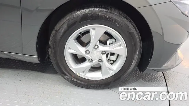 Hyundai Elantra 2021 thumb 8