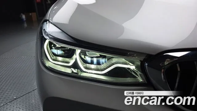 BMW 6 серии Gran Turismo 2019 thumb 5