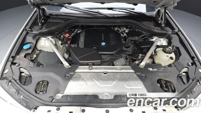 BMW X4 2020 thumb 6