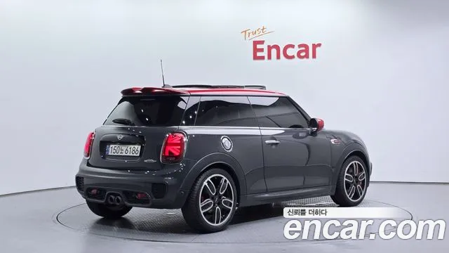 Mini Cooper S 2020 thumb 5