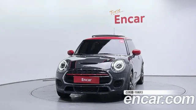 Mini Cooper S 2020 thumb 10