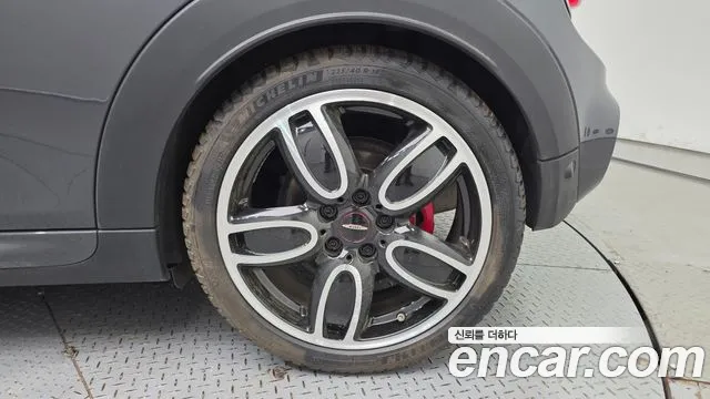 Mini Cooper S 2020 thumb 4