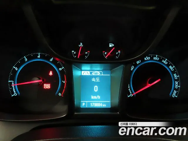 Chevrolet Orlando 2017 thumb 9