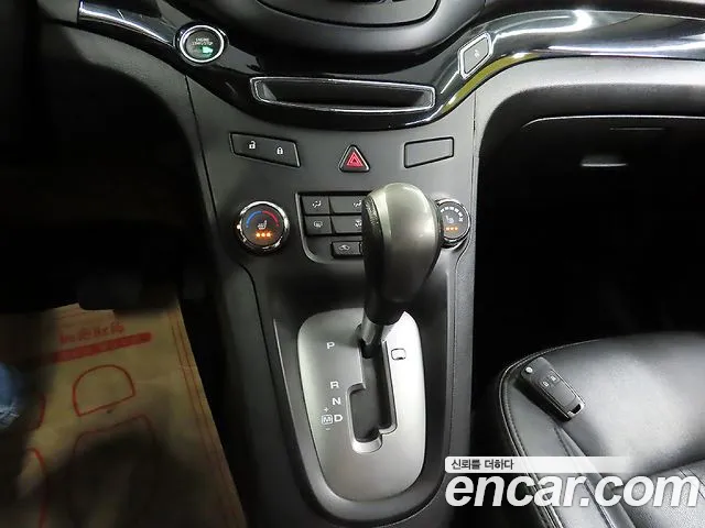 Chevrolet Orlando 2017 thumb 4