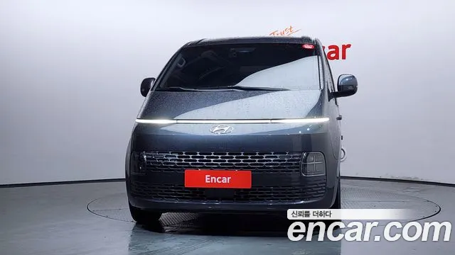 Hyundai Staria 2021 thumb 5