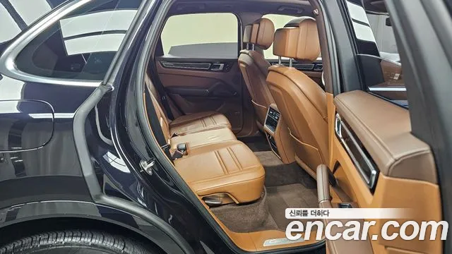 Porsche Cayenne 2019 thumb 7