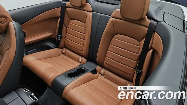 Mercedes-Benz C-Class 2020 thumb 6