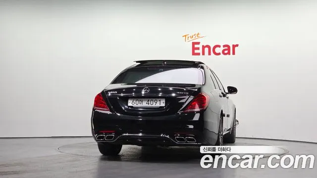 Mercedes-Benz S-Class 2015 thumb 2