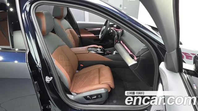 BMW 5 серии 2025 thumb 11