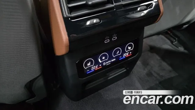 BMW 5 серии 2025 thumb 6
