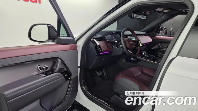 Land Rover Range Rover Sport 2025 thumb 5