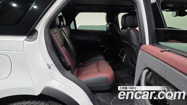 Land Rover Range Rover Sport 2025 thumb 9