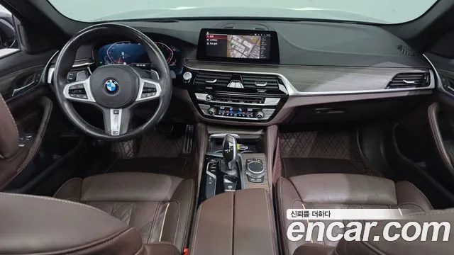 BMW 5 серии 2020 thumb 8