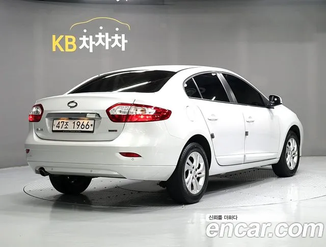 Renault SM3 2018 thumb 3