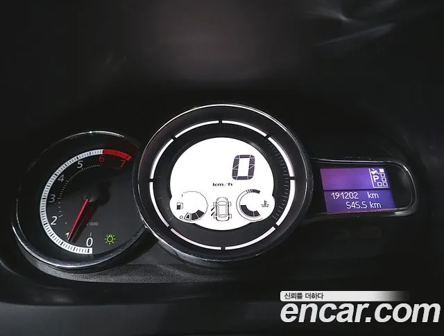 Renault SM3 2018 thumb 9
