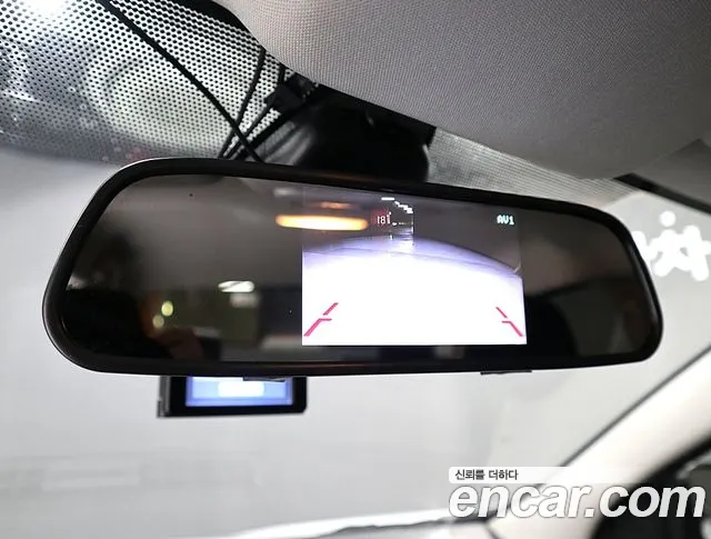 Renault SM3 2018 thumb 4
